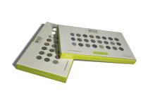 Коробка с образцами декоративных зеркал